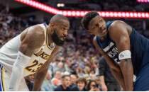 Wolves, LeBron James yar���nda g��l� aday oldu�una inan�yor