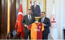 Dursun �zbek'ten ��i�leri Bakan� Mustafa �ift�i'ye ziyaret