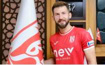 Bal�kesir h�cumuna Ak�n Ar�can transferi