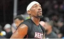 Vincent'tan Bam Adebayo'nun 83 say�l�k ma��na savunma