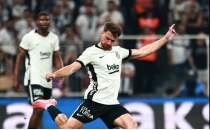 Be�ikta�'ta Salih �zcan'a ara yok!