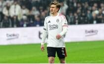 Be�ikta�'ta R�dvan Y�lmaz'�n akl� milli formada!