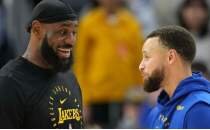 Warriors, LeBron James hamlesini de�erlendiriyor