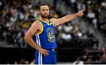 Curry'nin bile�i burkuldu, Kerr'den a��klama geldi
