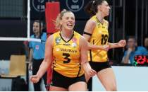 Vak�fBank'ta Cansu �zbay'�n bilek ba��nda zorlanmaya ba�l� �dem tespit edildi