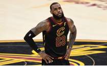 'LeBron James'in Cleveland'a d�n���, en bariz se�enek' iddias�!