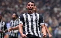 Fenerbah�e'den Victor Hugo hamlesi!