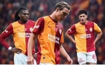 Galatasaray'da 80 milyon euroluk hayal k�r�kl���