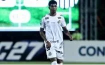 Be�ikta�'a gen� stoper Joao Ananias 