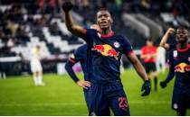 Borussia Dortmund'da imza i�in geri say�m: Joane Gadou