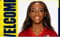 Fenerbah�e Kad�n Voleybol, Chiaka Ogbogu'yu duyurdu