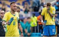 Neymar'dan Brezilya'ya veda!