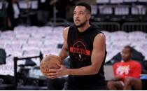 Hawks, CJ McCollum'� tak�mda tutmay� planl�yor