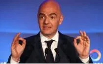FIFA Ba�kan� Infantino'dan Afrika �ampiyonu Senegal'e k�nama!