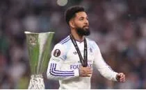 Be�ikta�, Douglas Luiz i�in Italiano'yu bekliyor