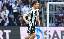 Jonas Svensson, eski tak�m�na do�ru