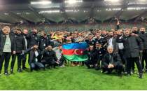 Azerbaycan temsilcisi Karaba�, tarih yazmaya devam ediyor