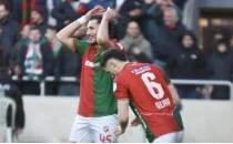 Kar��yaka'n�n kalesi y�k�ld�!