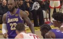 Alperen direniyor! Lebron'dan Alperen'e �ok ay�p s�z