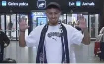 �lhan Fak�l�, Be�ikta� i�in �stanbul'da!