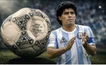Maradona'n�n 'Tanr�'n�n Eli' topu 3,35 milyon dolara sat�ld�