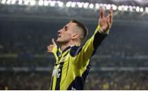 Ele�tirilere rakamlarla cevap: Kerem Akt�rko�lu durdurulam�yor