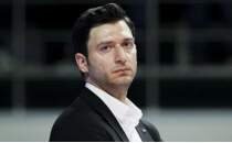 Ferhat Akba�, Asya'da y�l�n ba�antren�r� se�ildi