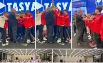 Ferik�yspor, S�per Amat�r Lig �ampiyonlu�unu gen�lere arma�an etti