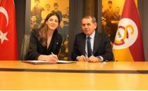 Galatasaray, �lkin Ayd�n'la imzalad�