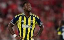 Jhon Duran u�a�a binip gitti!