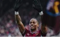 West Ham, Sunderland'i yenerek moral buldu