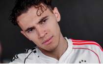 Be�ikta�'tan Asllani payla��m�: 'Kartal olarak do�dum'