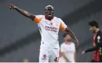 Victor Osimhen, Manchester City'ye kar�� rekor pe�inde!