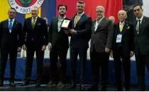 Fenerbah�e'de Ali �en i�in 50. y�l plaketi verildi;  Duygusal anlar ya�and�