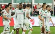 Konya'dan hakem karar�na a��r s�zler!