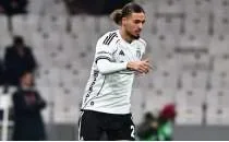 Be�ikta�'ta ayr�l�k karar�: Taylan Bulut