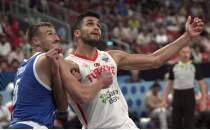 �mer Faruk Yurtseven'den �a��rtan imza!