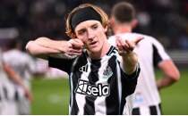 Newcastle United'dan Bayern M�nih'e transfer yan�t�: Gordon