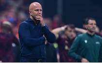 Alan Shearer'dan Liverpool'a ele�tiri!