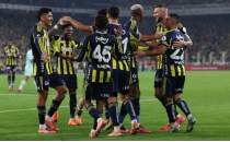 Fenerbah�e'de 8 ayr�l�k kap�da!