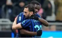 Inter'den Hakan �alhano�lu i�in karar!