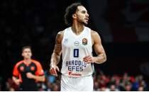 Anadolu Efes'te Shane Larkin geri d�nd�!