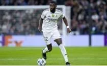 Fenerbah�e'de 3 y�ld�z stoper aday�!