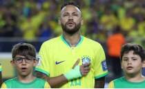 Neymar: 'Hayal k�r�kl���na u�rad�m!'