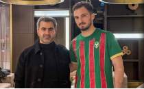 Amedspor Florent Hasani'yi transfer etti
