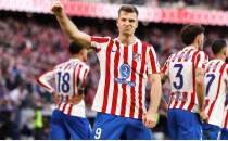 Barcelona'dan s�rpriz santrfor hamlesi: S�rloth