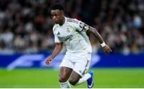 Eden Hazard: 'Vinicius 30 ya��nda futbolu b�rakabilir!'