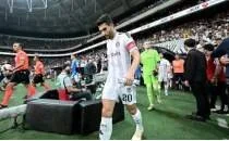 Be�ikta�'tan Necip Uysal'a anlaml� veda!