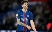 Fenerbah�e'den PSG ��karmas�! Hedef Lucas Beraldo