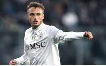 Noa Lang pazarl�klar�! Tek p�r�z kald�